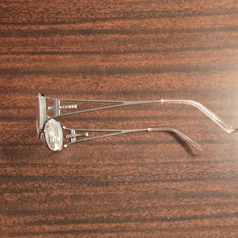Stylish Rose Gold Eyeglass Frames – 50-17-130 – Decorative – Used
